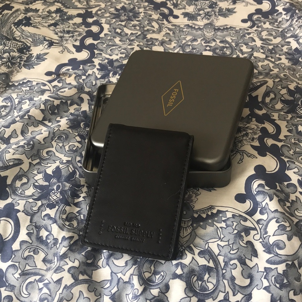 Fossil credit card holder